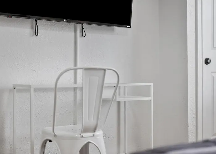 Habitación en casa particular Bloomfield H Stylish Cozy Private Bedroom, Shared Bathroom, With Free Parking *